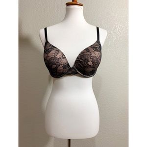 Victoria’s Secret Biofit Demi Uplift Bra 34DD